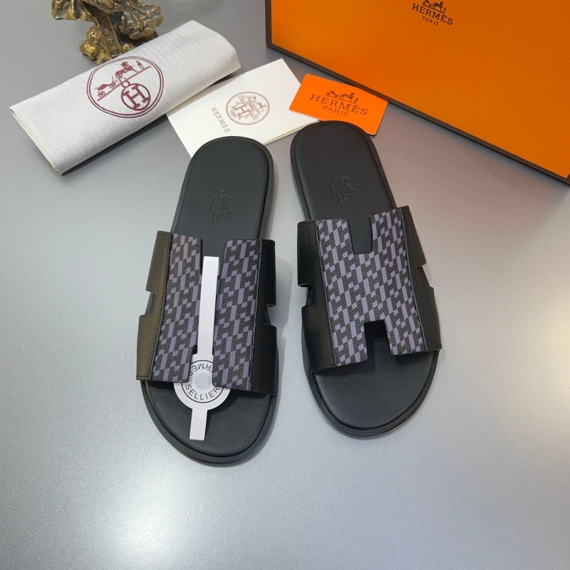 H**mes slippers